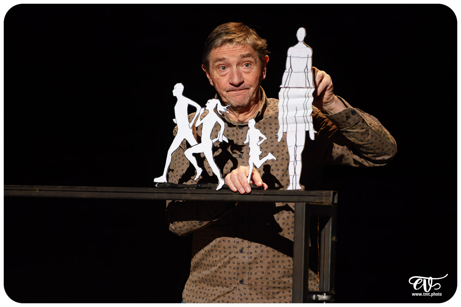 OÙ COURS-TU COMME ÇA ? (CIE PUCEANDPUNEZ)